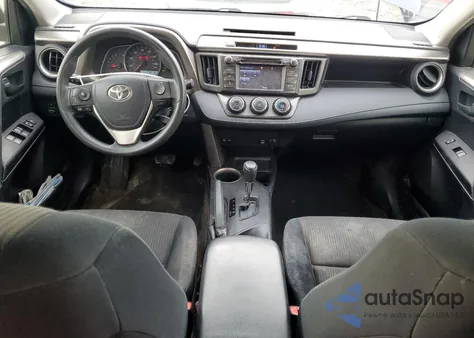 2015 Toyota Rav4 Le z USA, uszkodzony, nr VIN JTMBFREV1FD145761